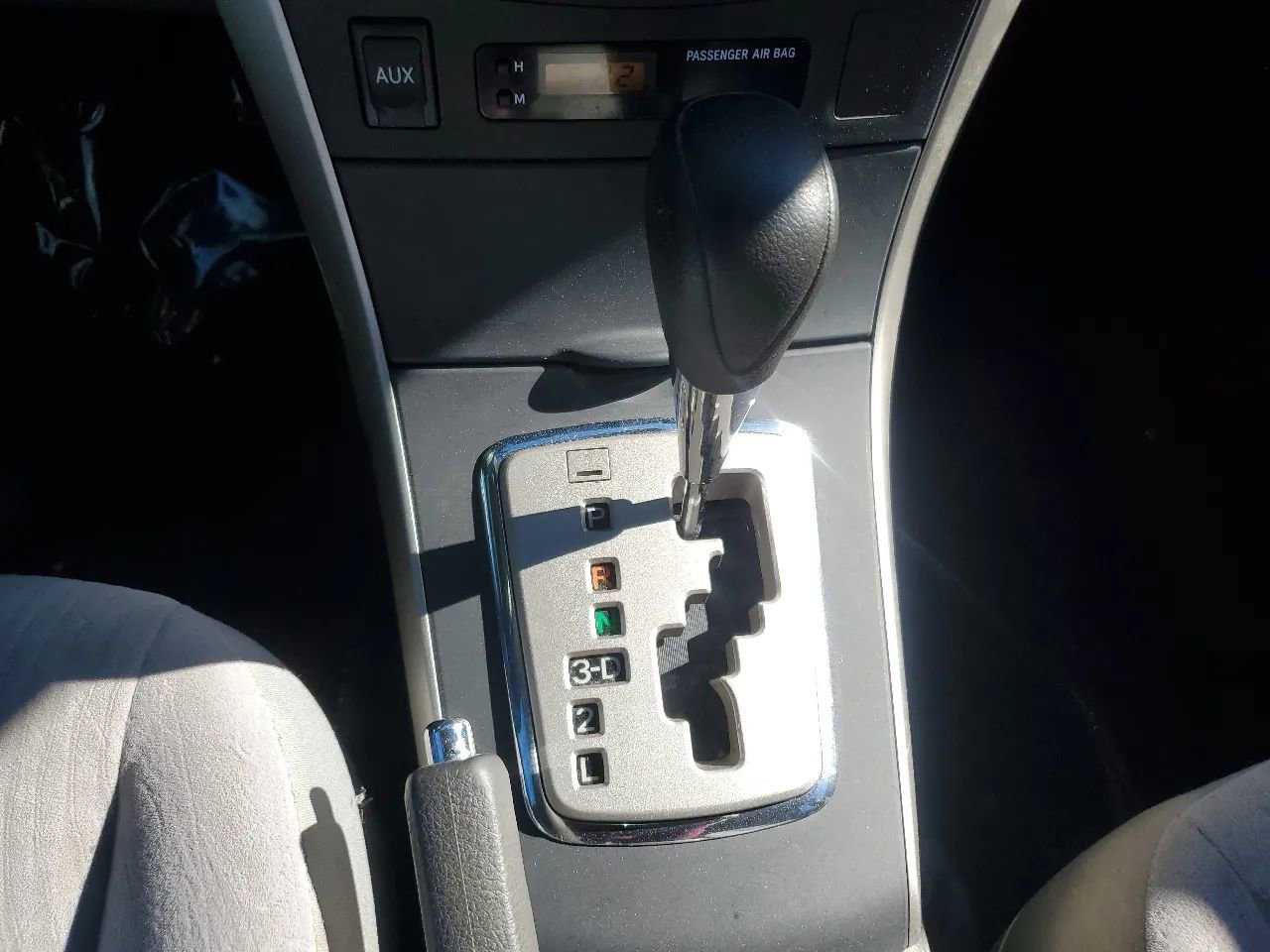 Used 2010 Toyota Corolla LE image 29