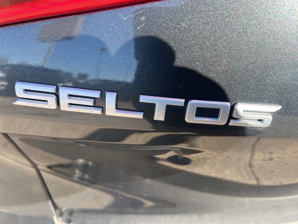 Certified 2023 Kia Seltos S image 34