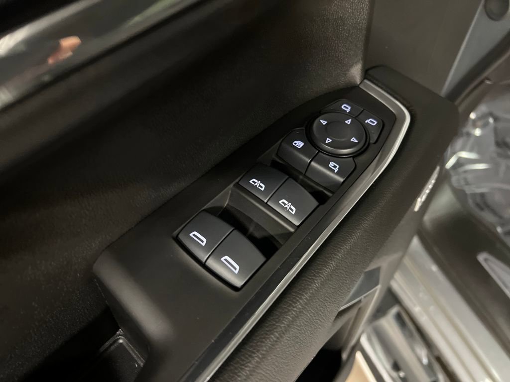 Certified 2025 GMC Sierra 1500 SLT w/ SLT Premium Plus Package image 16