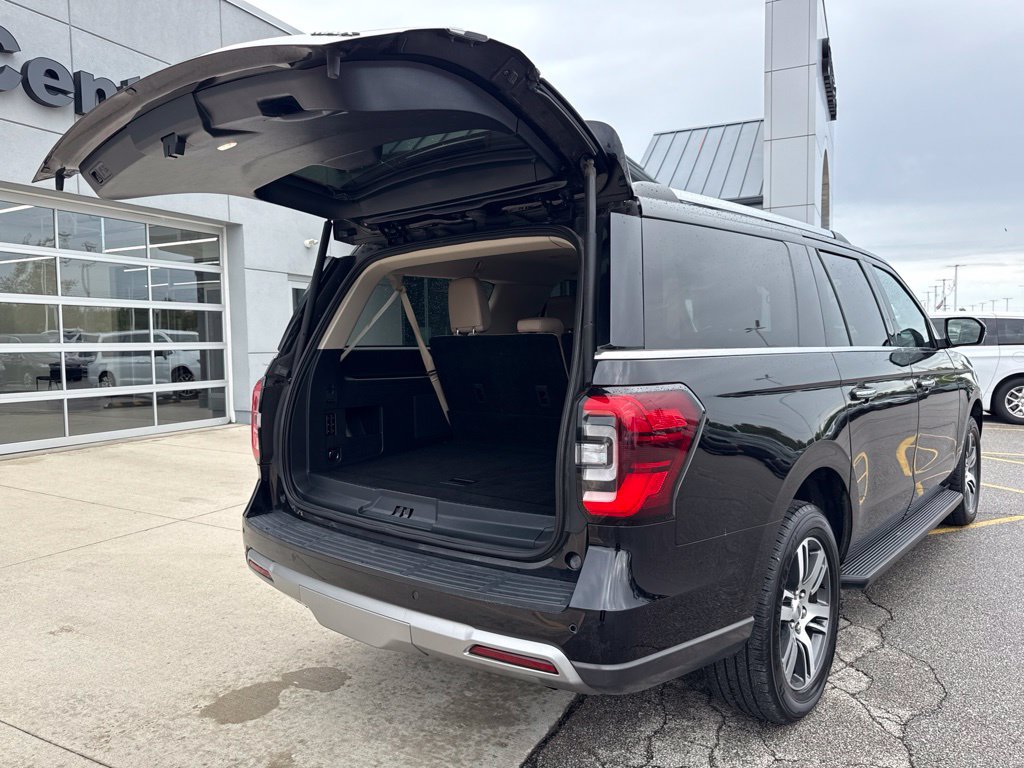 Used 2024 Ford Expedition Max Limited AWD/4WD image 14