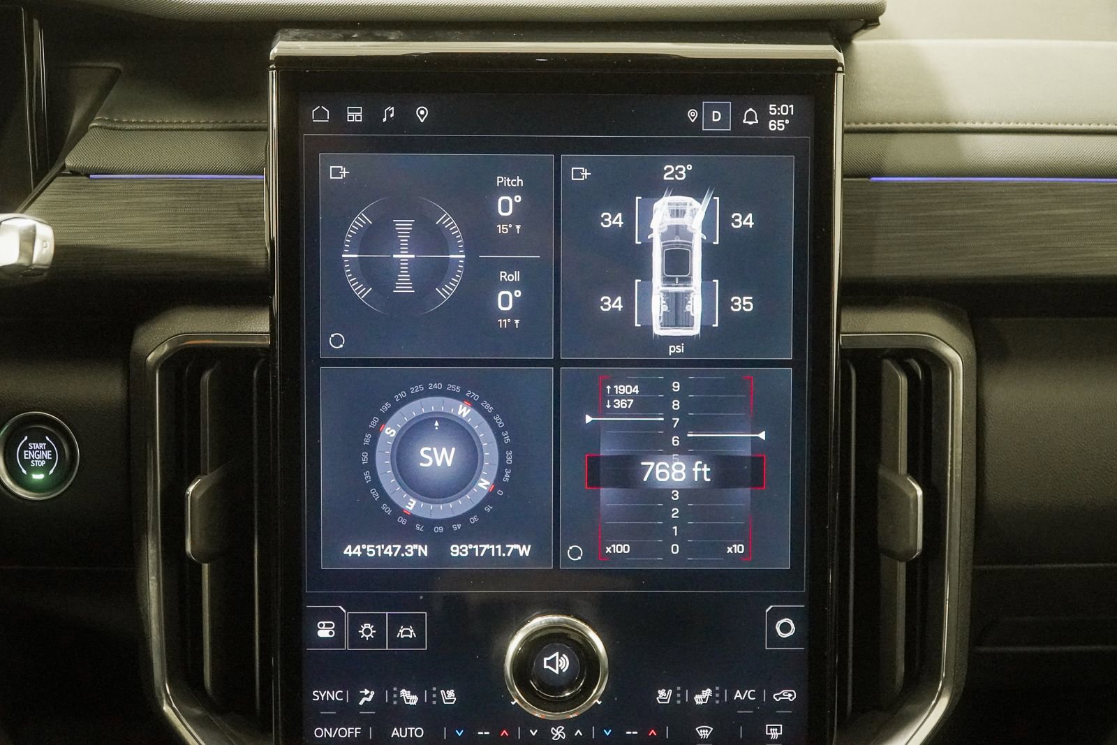 Used 2024 GMC Acadia AT4 w/ Luxury Package AWD/4WD image 29