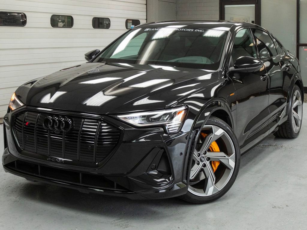 Used 2023 Audi e-tron S Prestige w/ Prestige Package AWD/4WD image 12