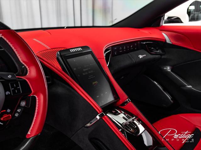 Used 2021 Ferrari Roma RWD image 28
