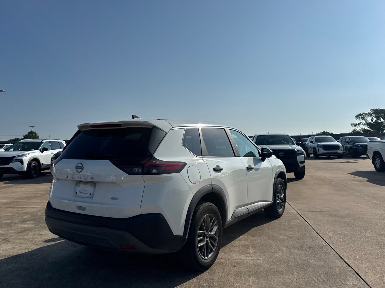 Certified 2023 Nissan Rogue S AWD/4WD image 21