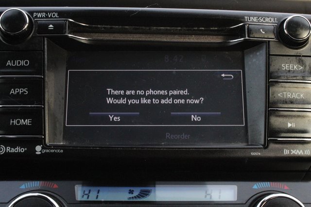 Used 2018 Toyota RAV4 XLE image 35