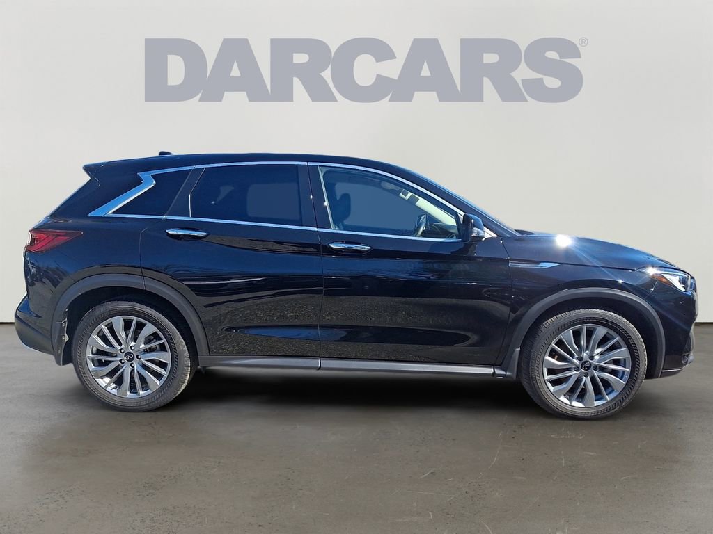 Certified 2025 INFINITI QX50 Pure image 7