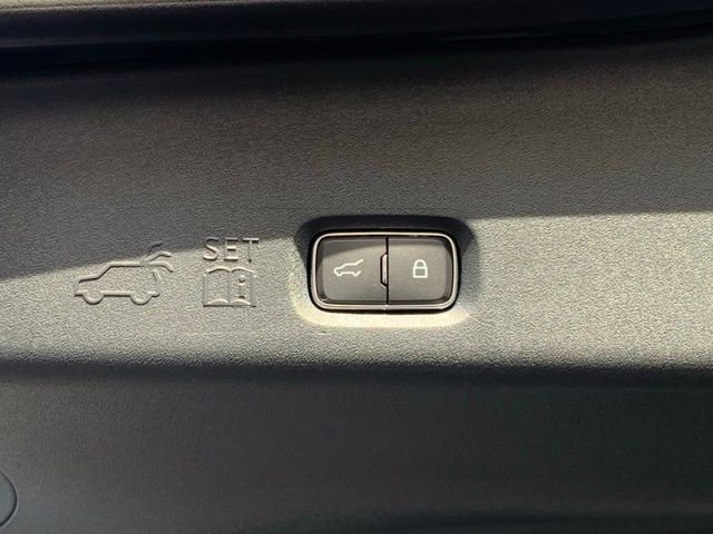 New 2025 Lincoln Navigator Black Label image 6