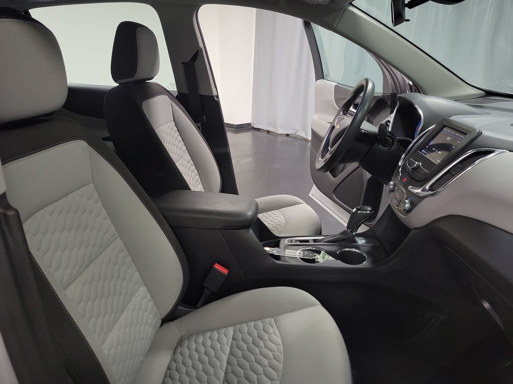 Used 2019 Chevrolet Equinox LS FWD image 31