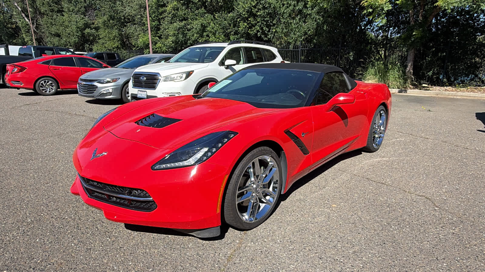 Used 2018 Chevrolet Corvette Stingray Convertible w/ 3LT Preferred Equipment Group RWD video 1