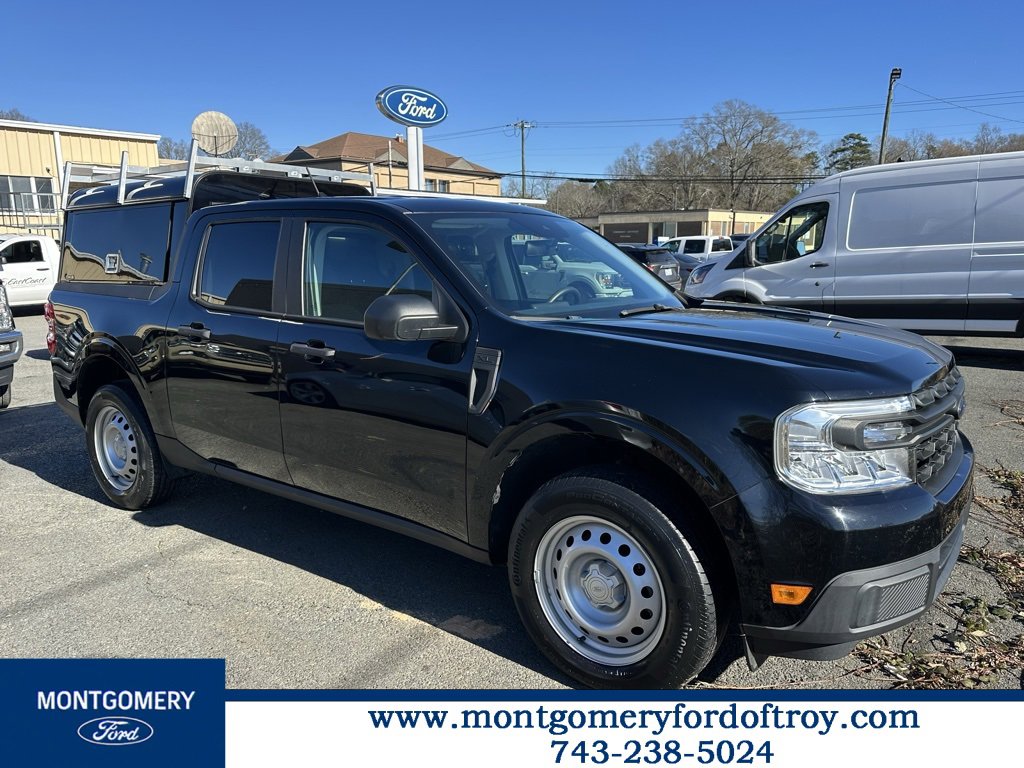 Used 2022 Ford Maverick XL image 1