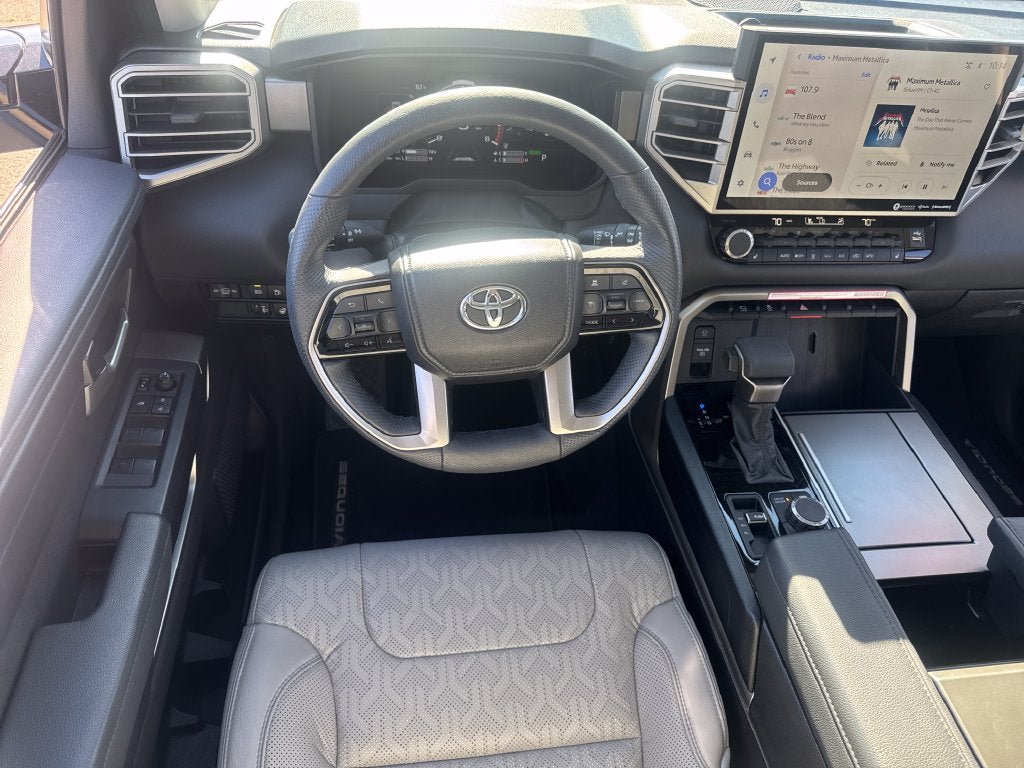 Used 2024 Toyota Sequoia SR5 w/ SR5 Premium Package AWD/4WD image 15