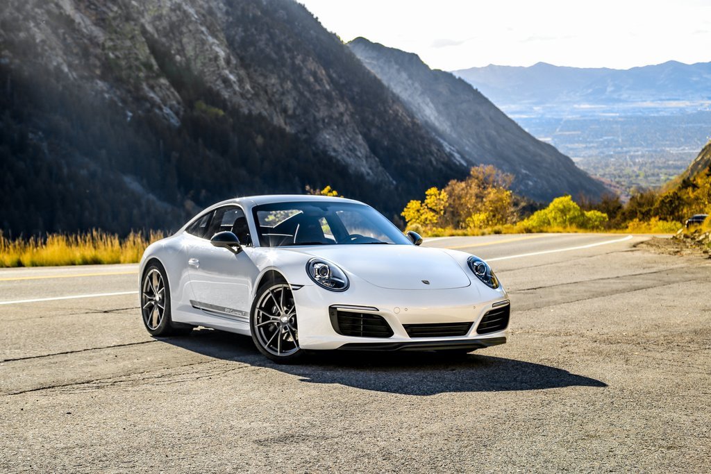 Used 2018 Porsche 911 Carrera T image 11