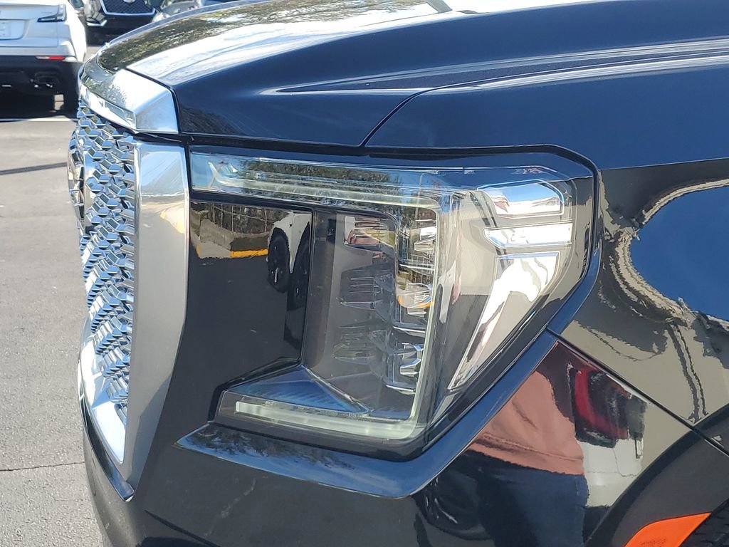 Used 2022 GMC Yukon Denali image 9