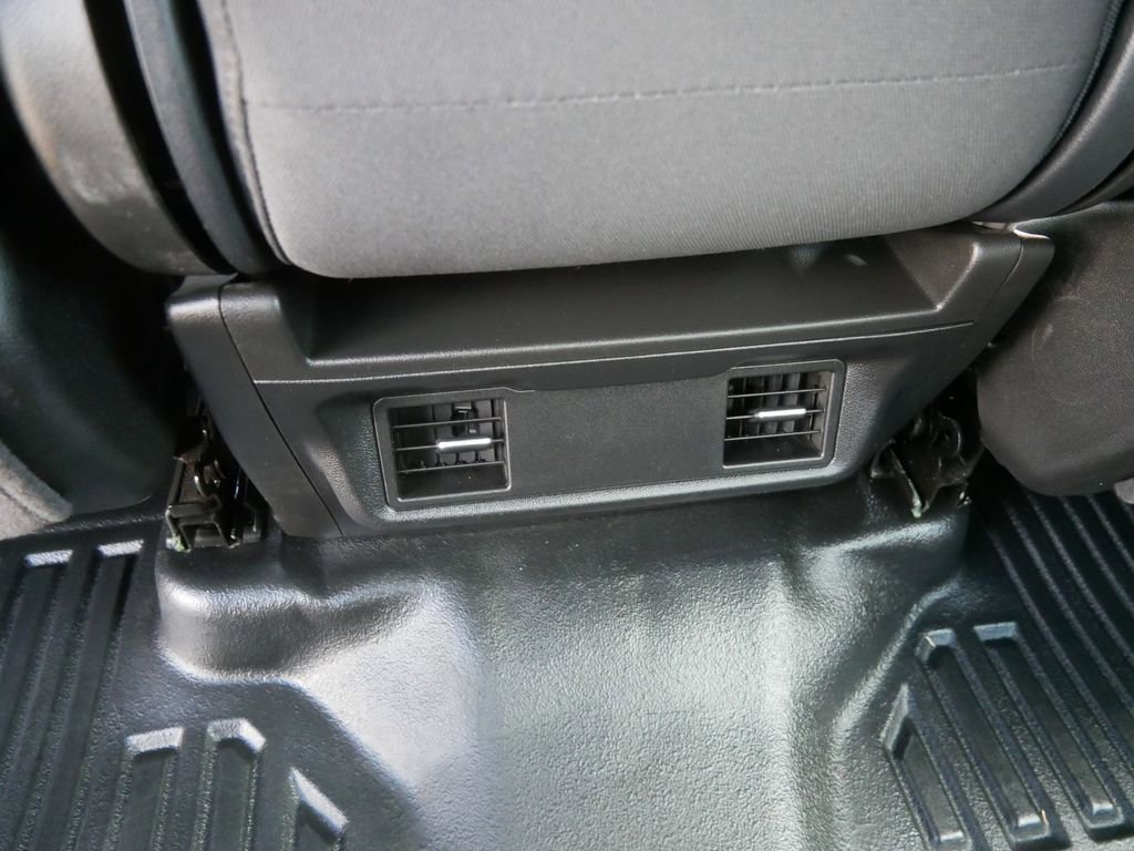 Certified 2025 Chevrolet Silverado 2500 W/T w/ WT/CX Safety Package AWD/4WD image 22