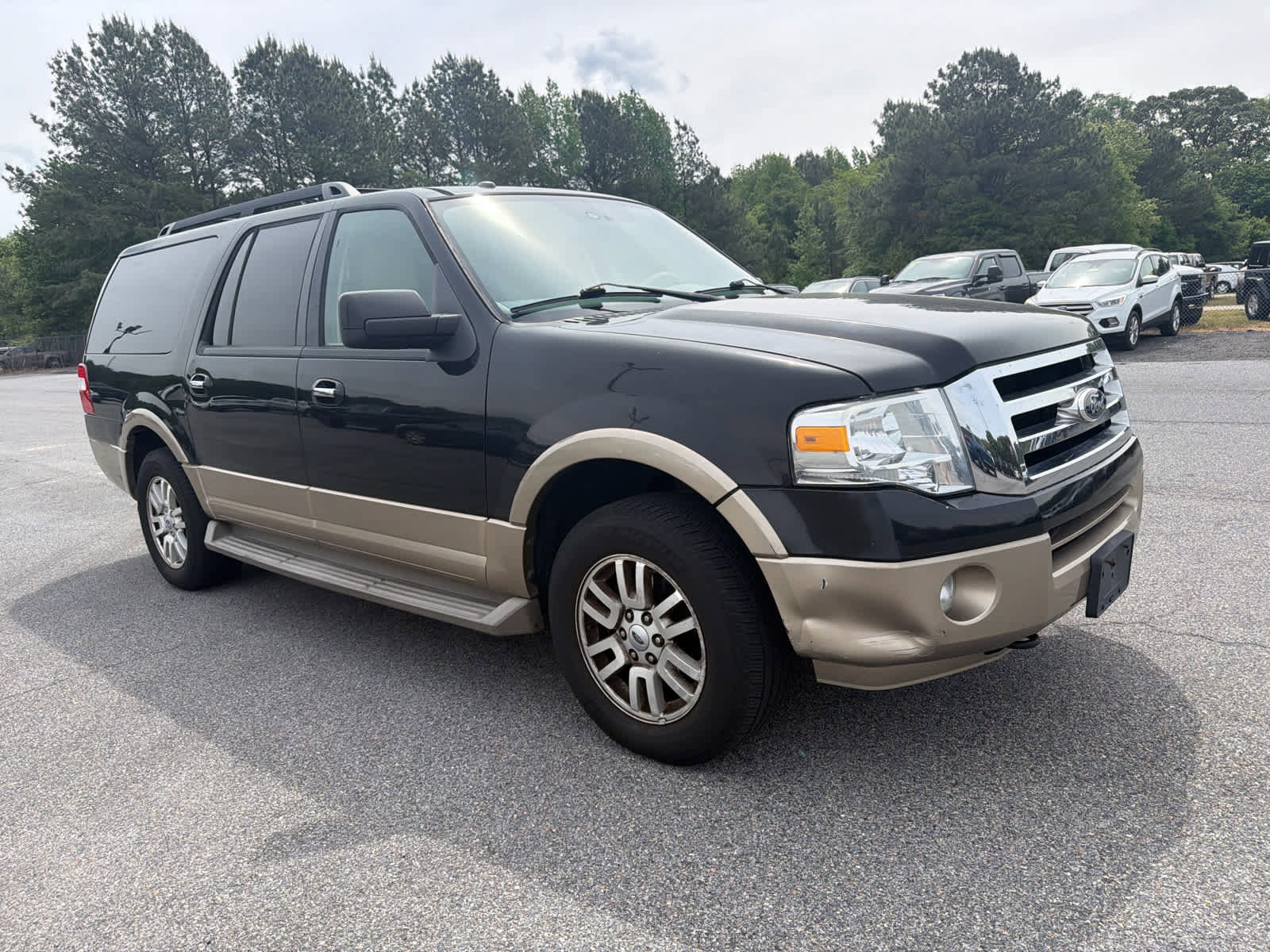 Used 2013 Ford Expedition EL XLT AWD/4WD image 5