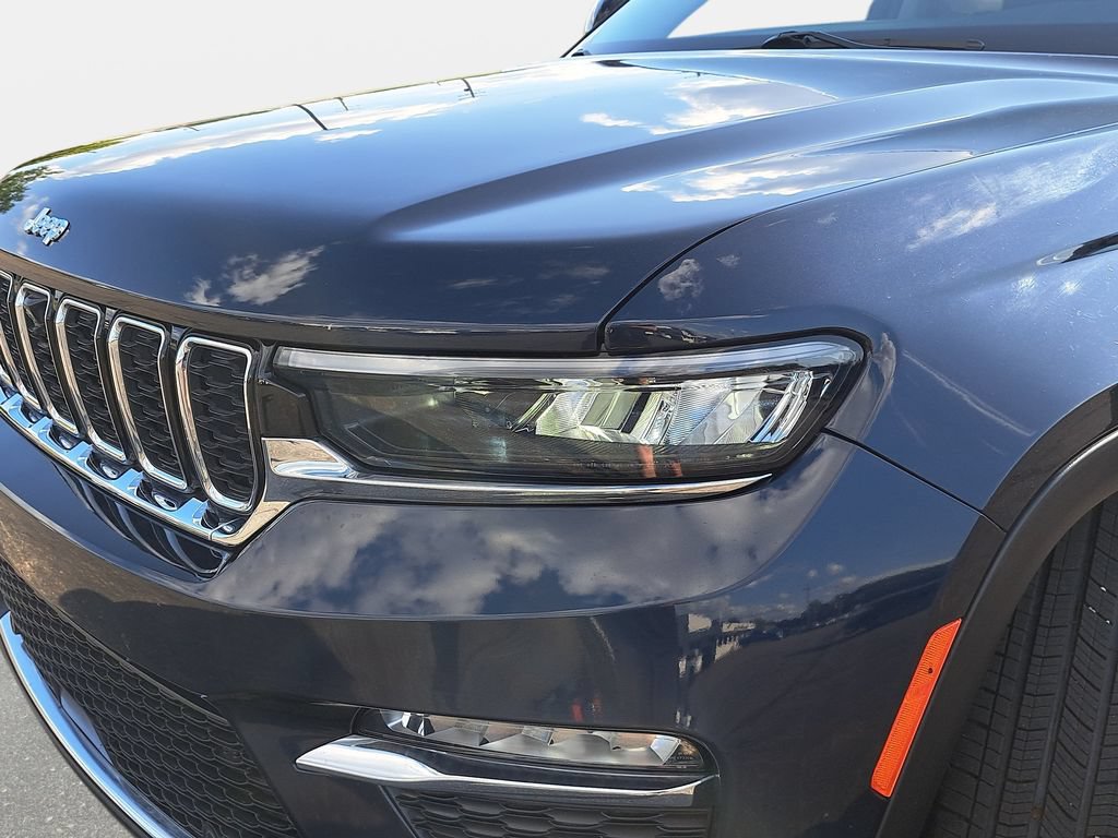 Certified 2023 Jeep Grand Cherokee Limited w/ Luxury Tech Group II AWD/4WD image 31