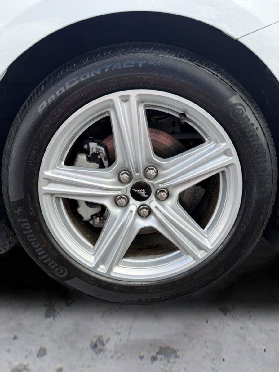 Used 2026 Ford Mustang Premium RWD image 25