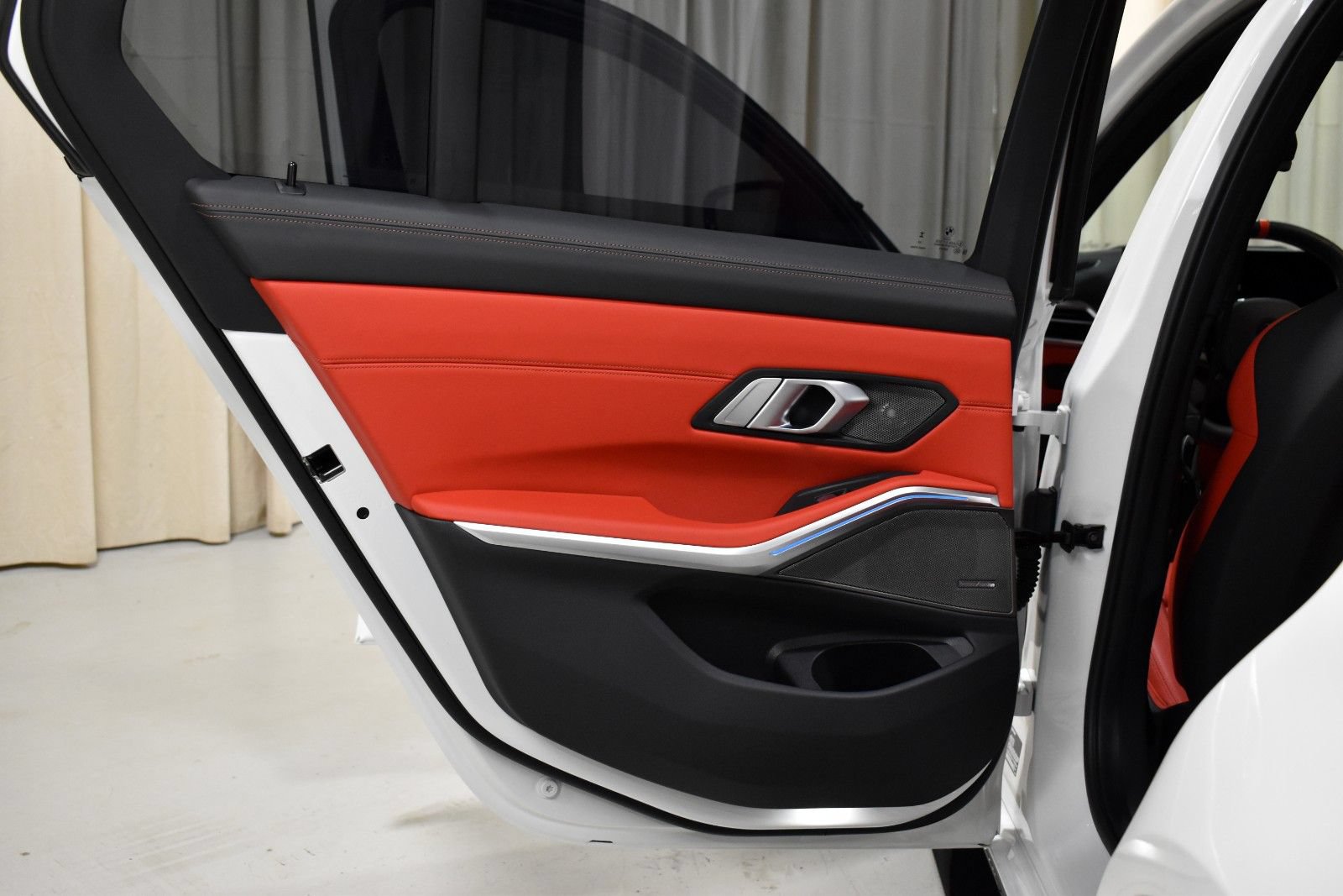 Used 2026 BMW M3 Competition AWD/4WD image 34