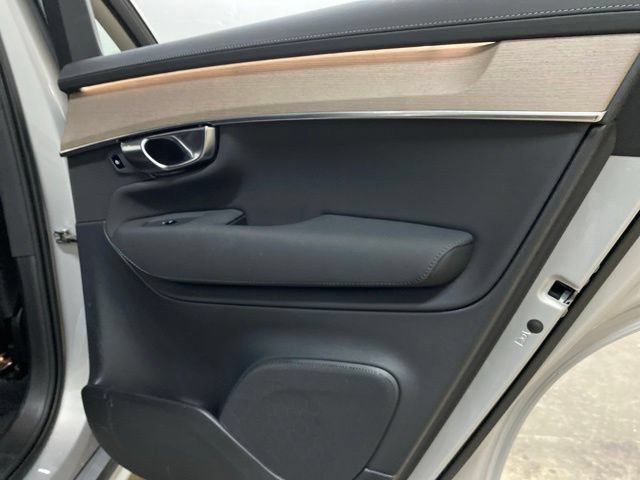 Used 2025 Volvo XC90 B6 Plus AWD/4WD image 83