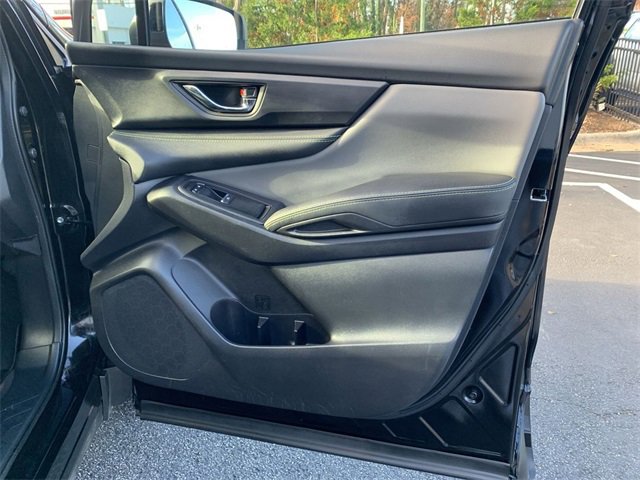 Used 2023 Subaru Ascent Onyx Edition image 13