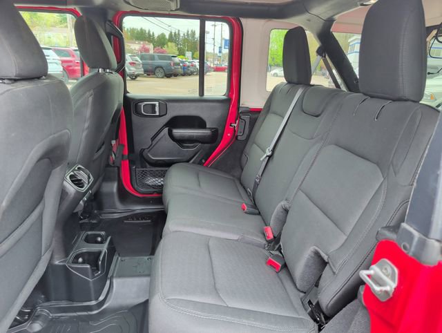 Used 2021 Jeep Wrangler Unlimited Sport w/ Cold Weather Group AWD/4WD image 28