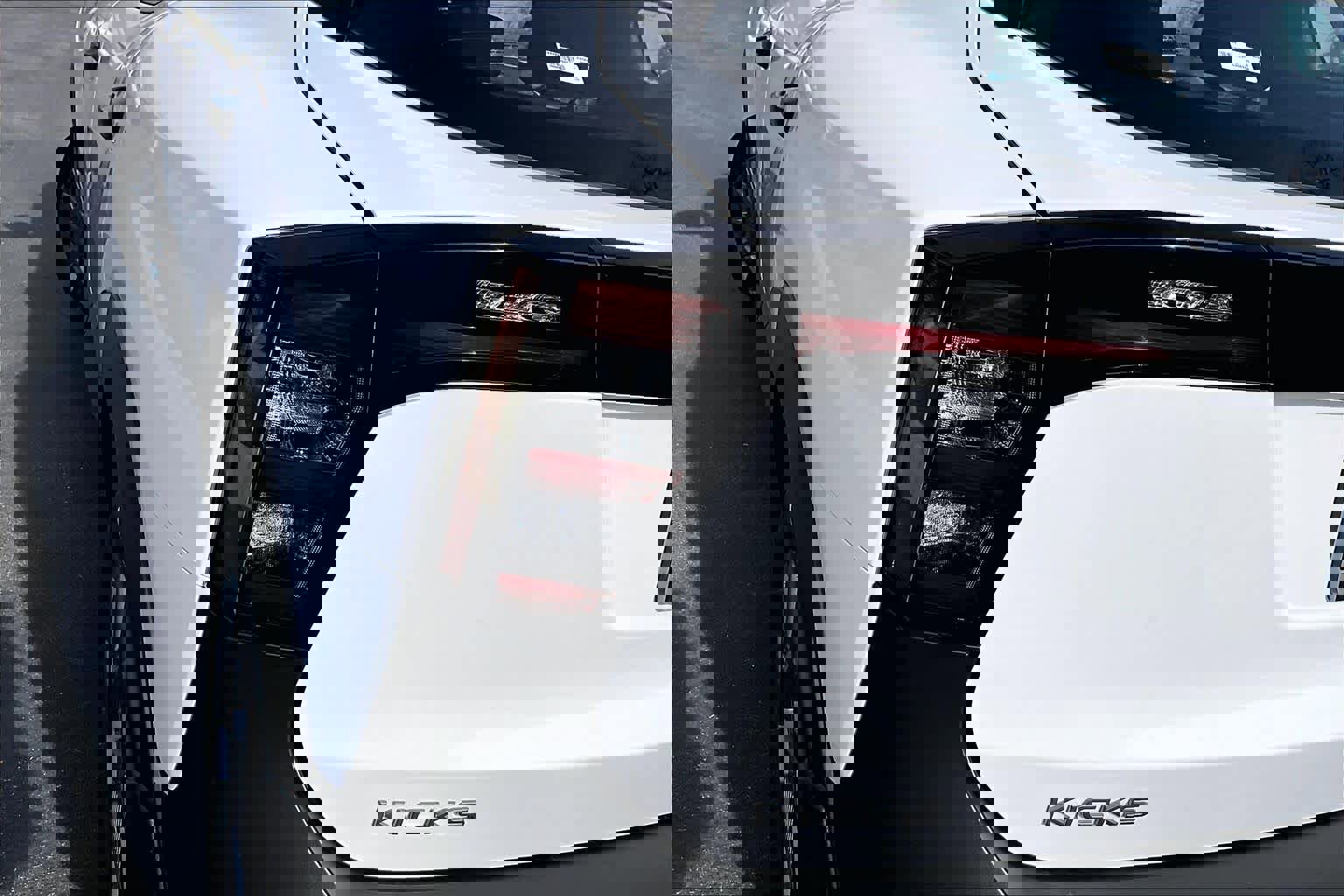 New 2026 Nissan Kicks S image 14