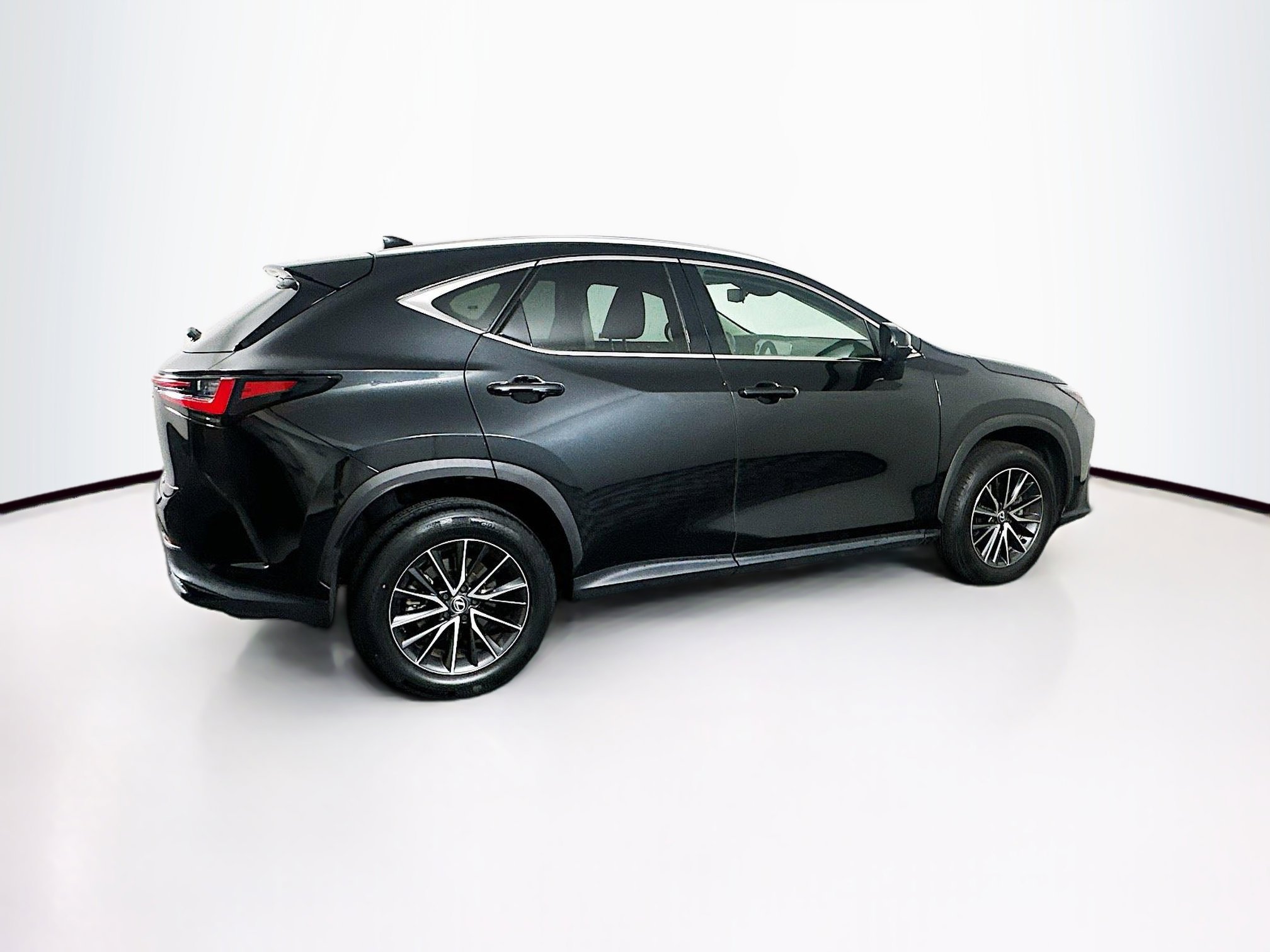 Used 2024 Lexus NX 350 AWD w/ Vision Package image 10