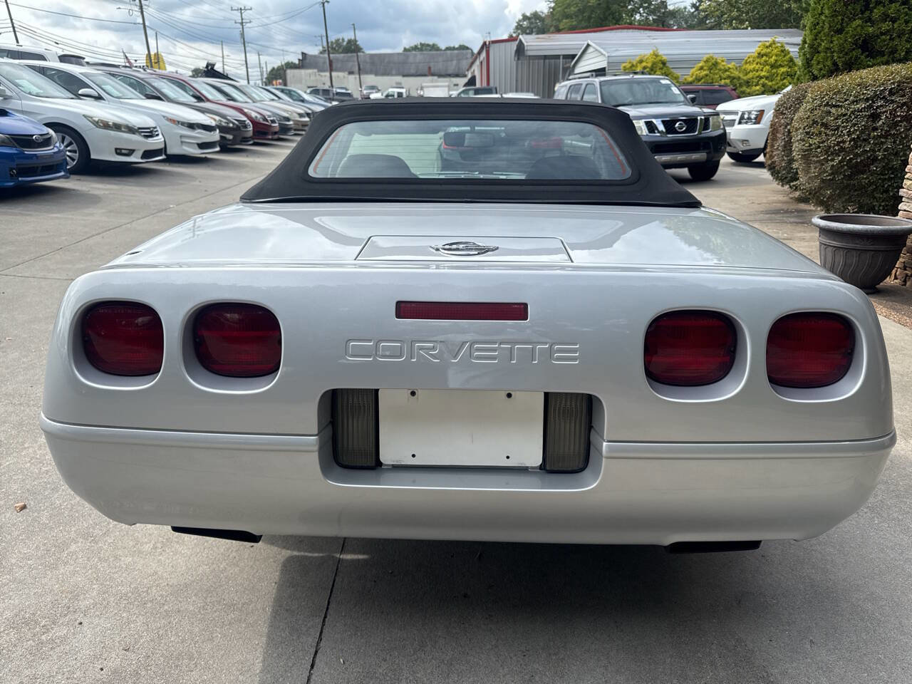 Used 1996 Chevrolet Corvette Convertible RWD image 4