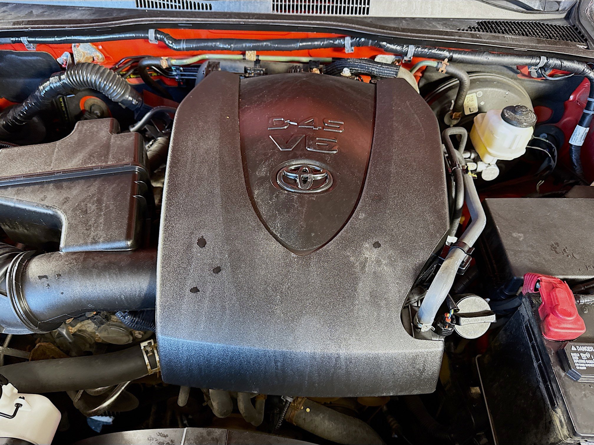 Used 2018 Toyota Tacoma SR5 image 38