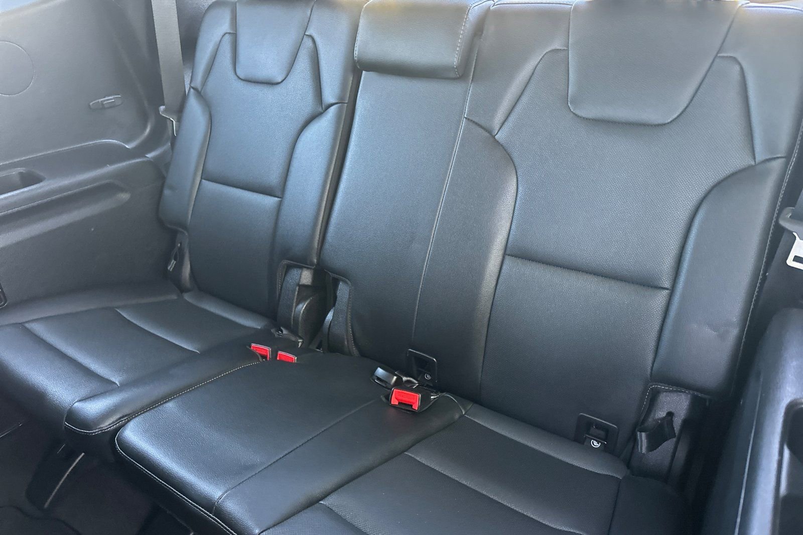 Used 2024 Kia Telluride EX image 19