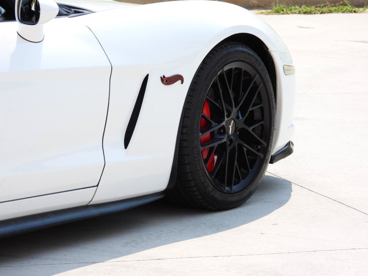 Used 2009 Chevrolet Corvette Convertible w/ Preferred Equipment Group RWD image 42