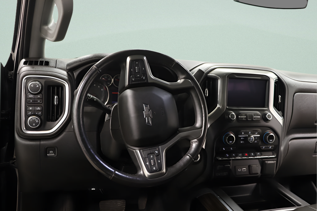 Used 2019 Chevrolet Silverado 1500 LT Trail Boss AWD/4WD image 9