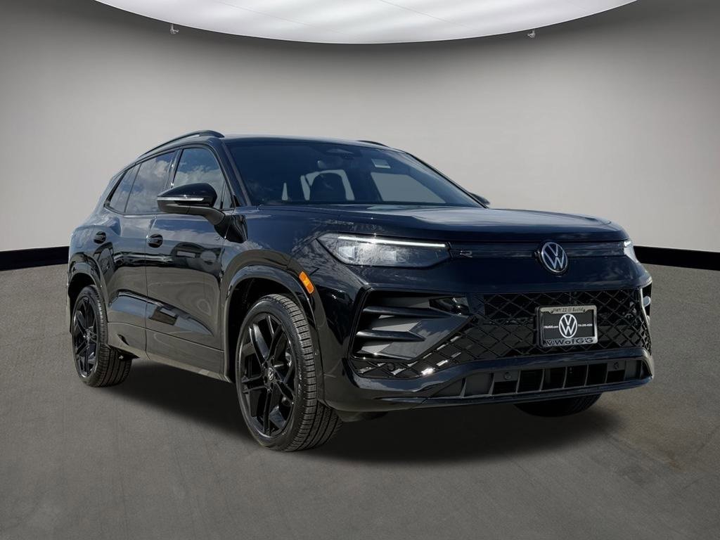 New 2026 Volkswagen Tiguan SE R-Line video 1