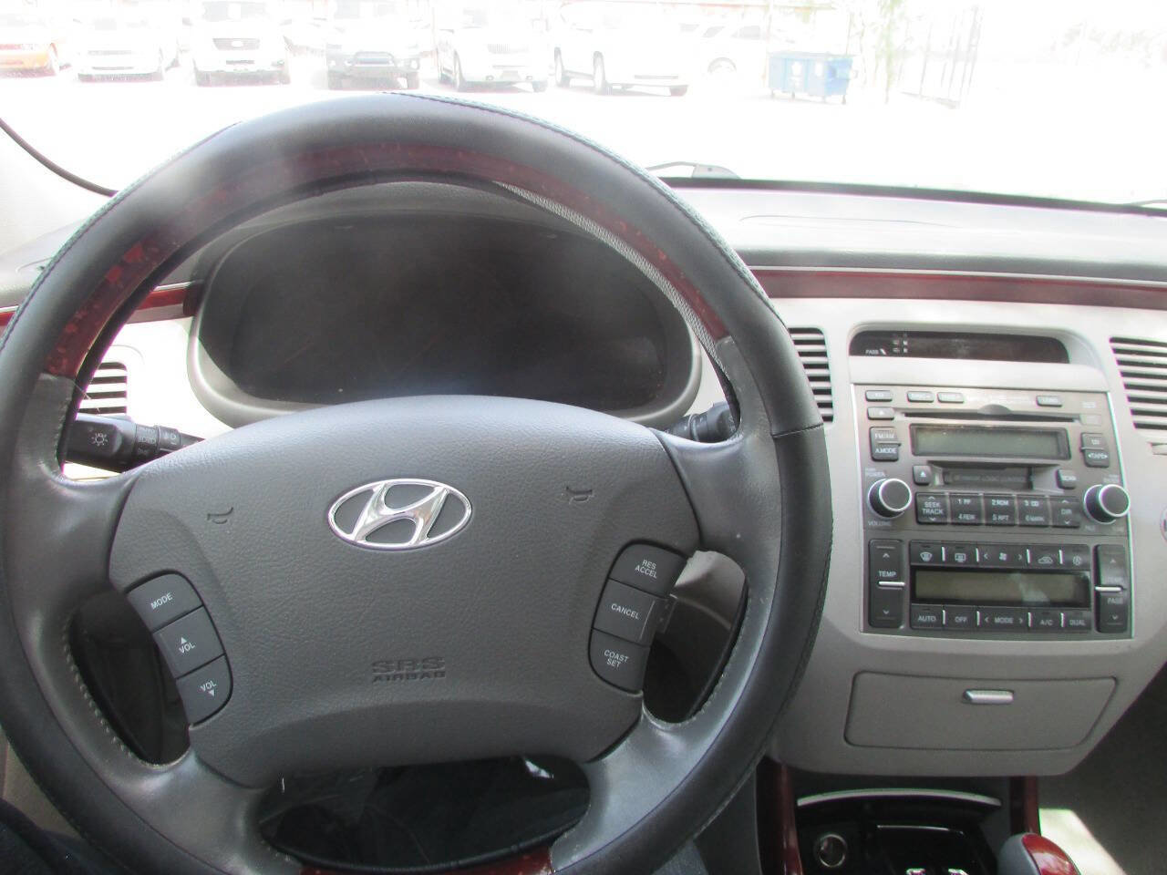 Used 2006 Hyundai Azera Limited FWD image 21