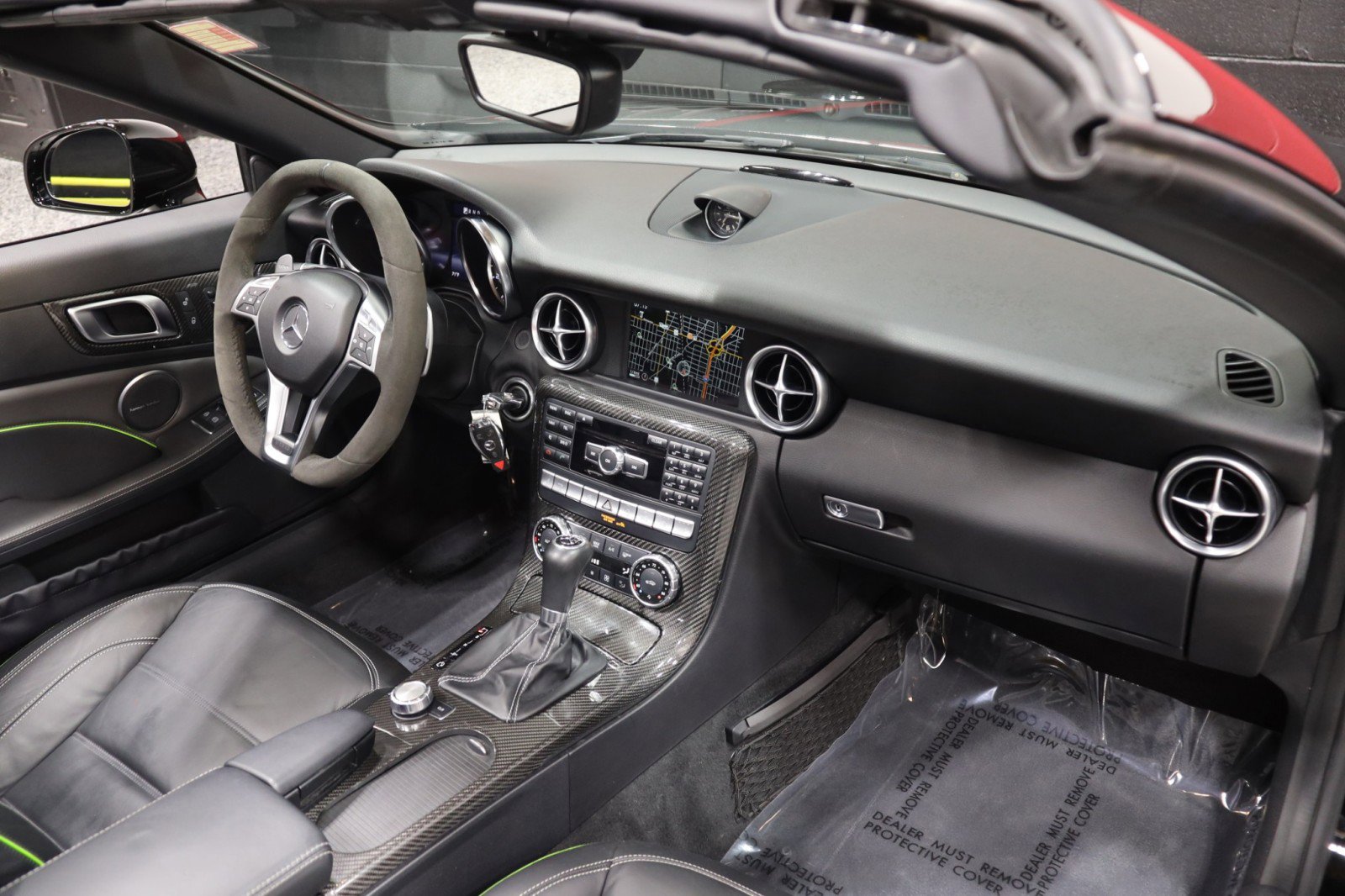 Used 2015 Mercedes-Benz SLK 55 AMG image 41