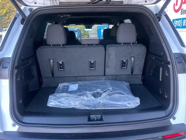 New 2026 Chevrolet Traverse LT w/ Driver Confidence Package image 18