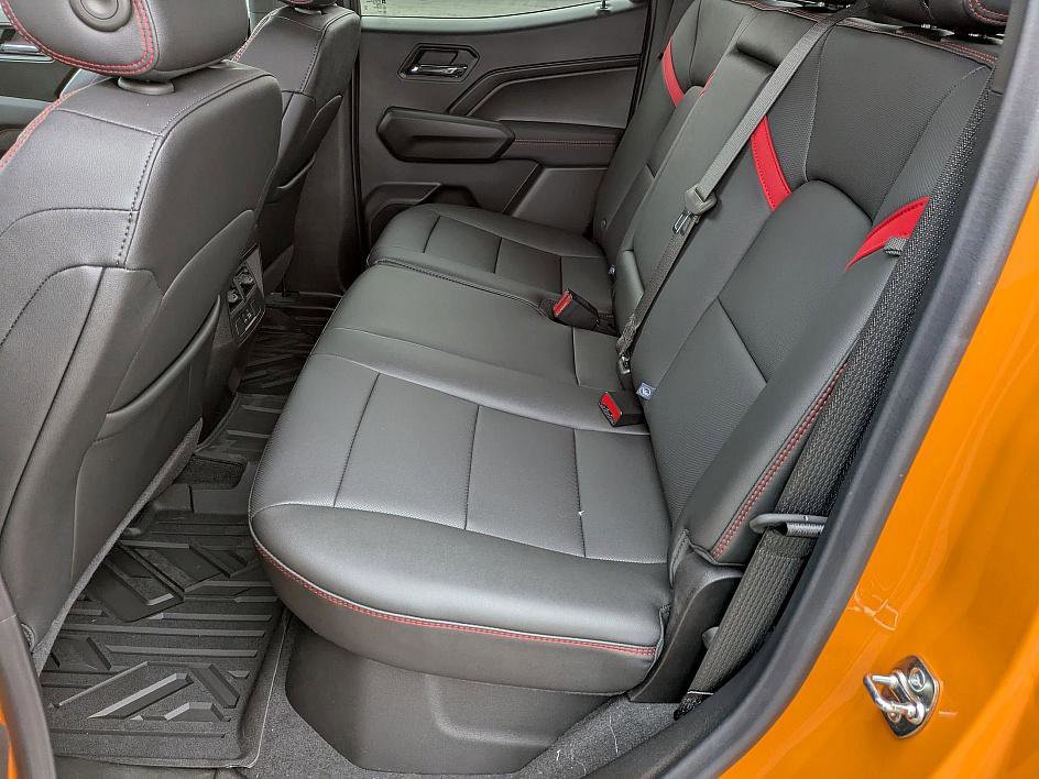 New 2025 Chevrolet Colorado Z71 w/ Technology Package image 27