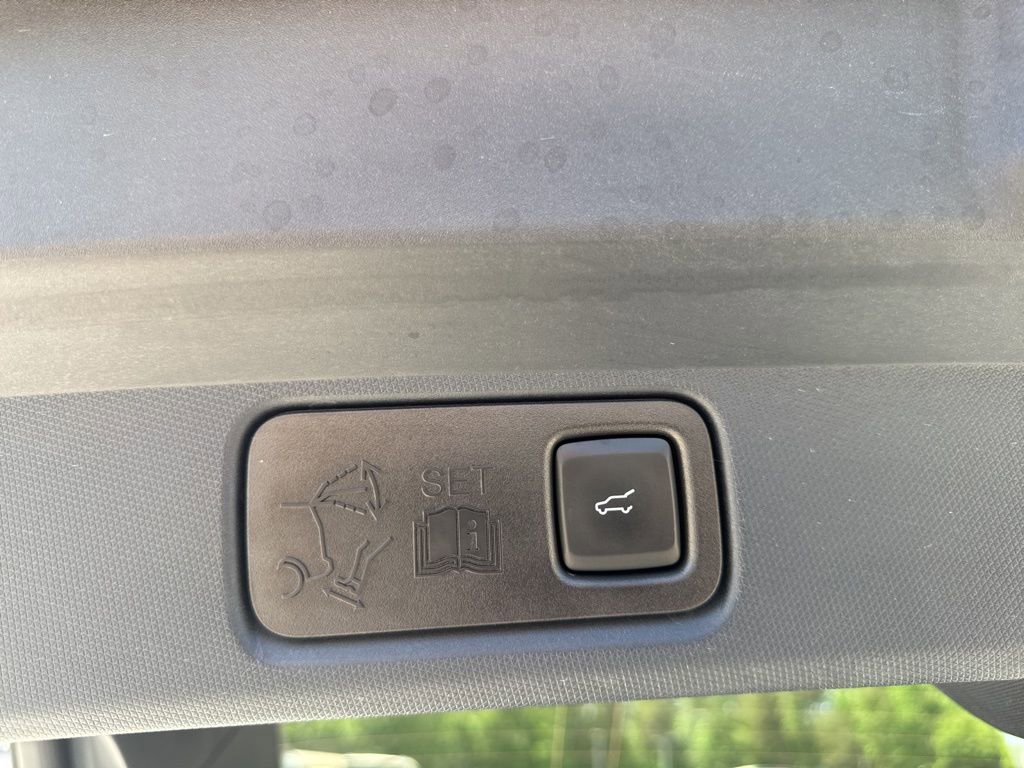 Used 2023 Ford Mustang Mach-E Premium AWD/4WD image 29