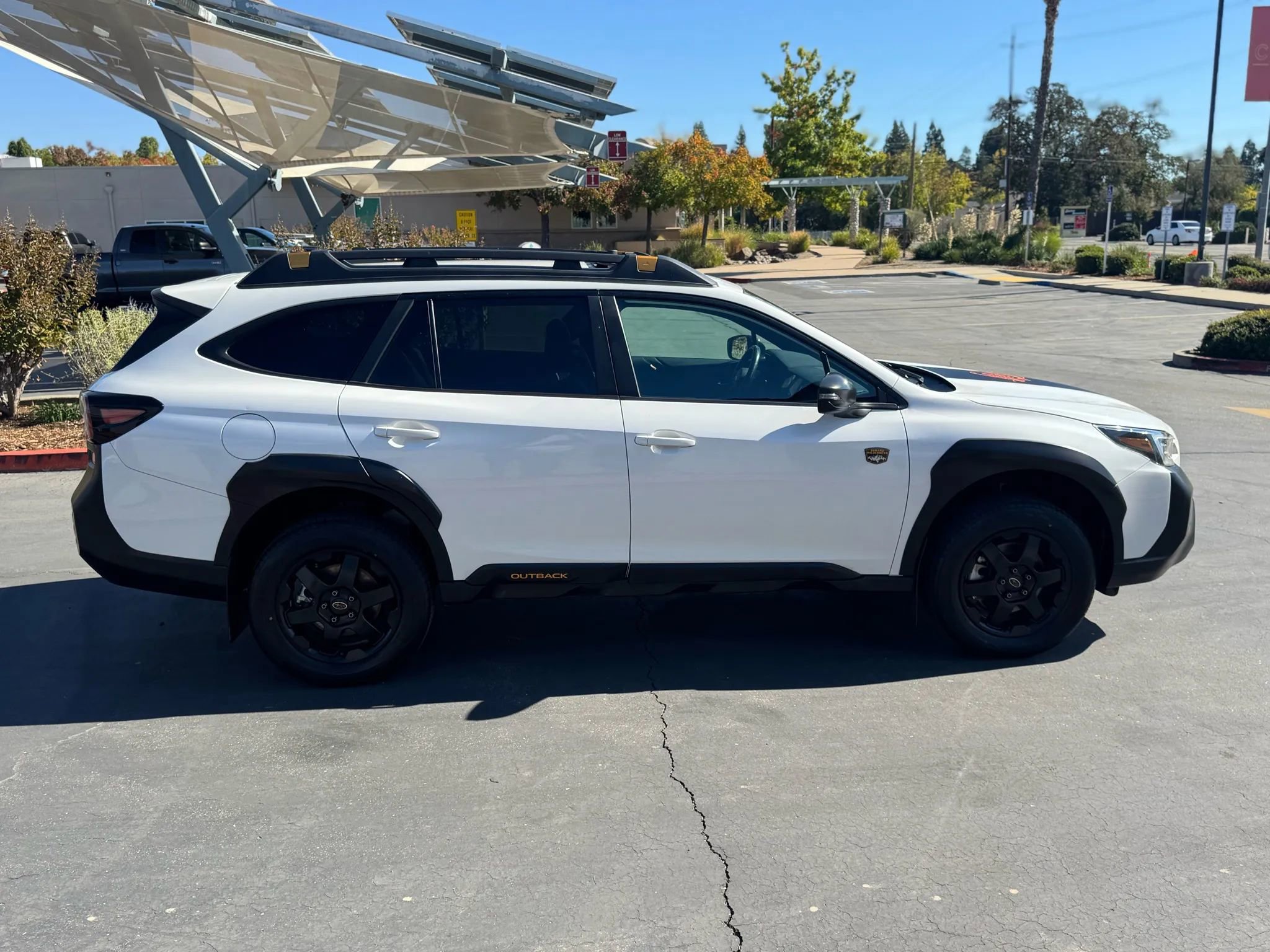 Used 2022 Subaru Outback Wilderness image 7