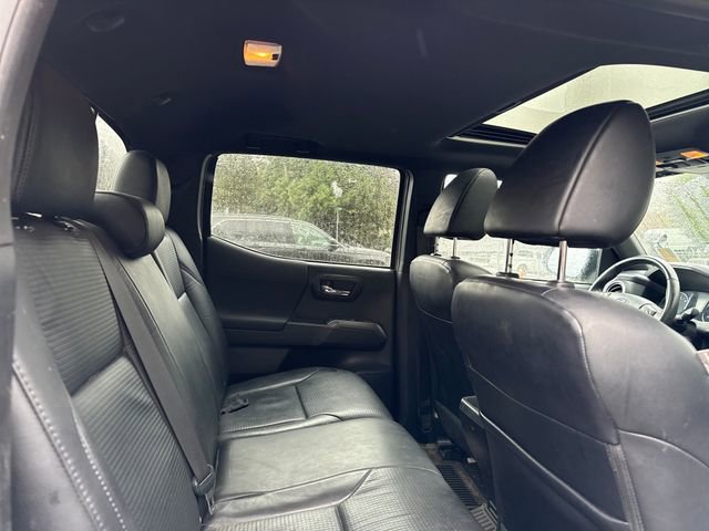 Used 2020 Toyota Tacoma TRD Off-Road w/ TRD Premium Off Road Package image 13