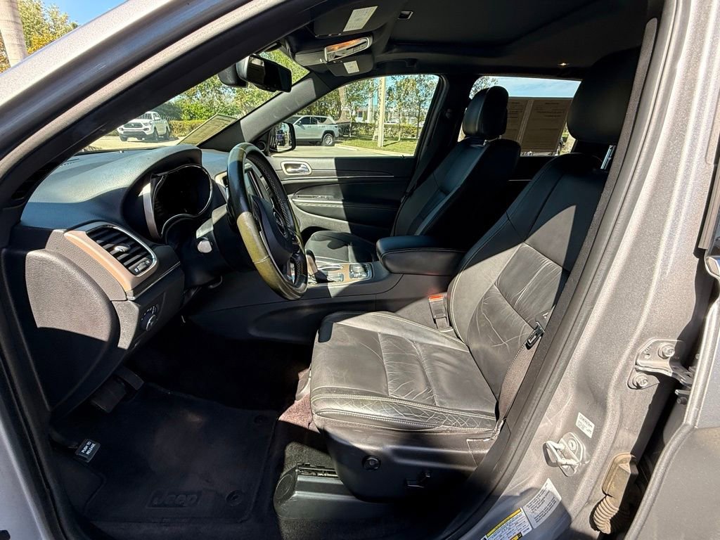 Used 2016 Jeep Grand Cherokee Limited image 11