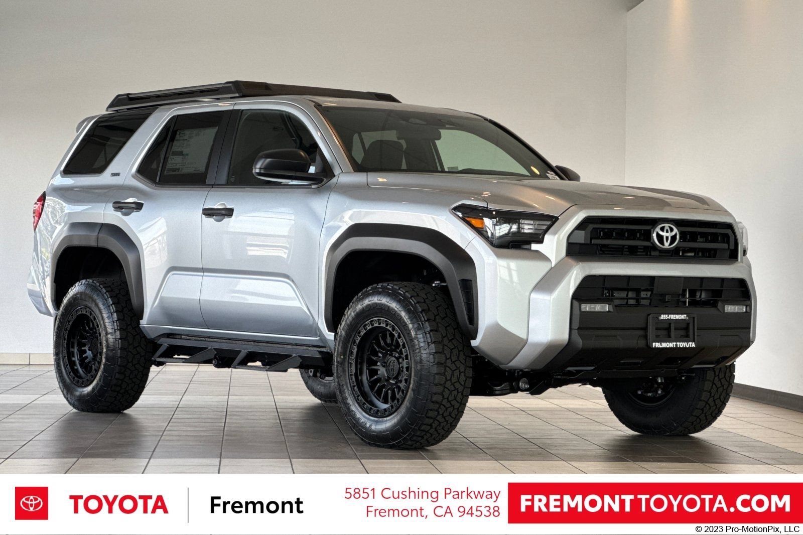 New 2026 Toyota 4Runner SR5 AWD/4WD image 1