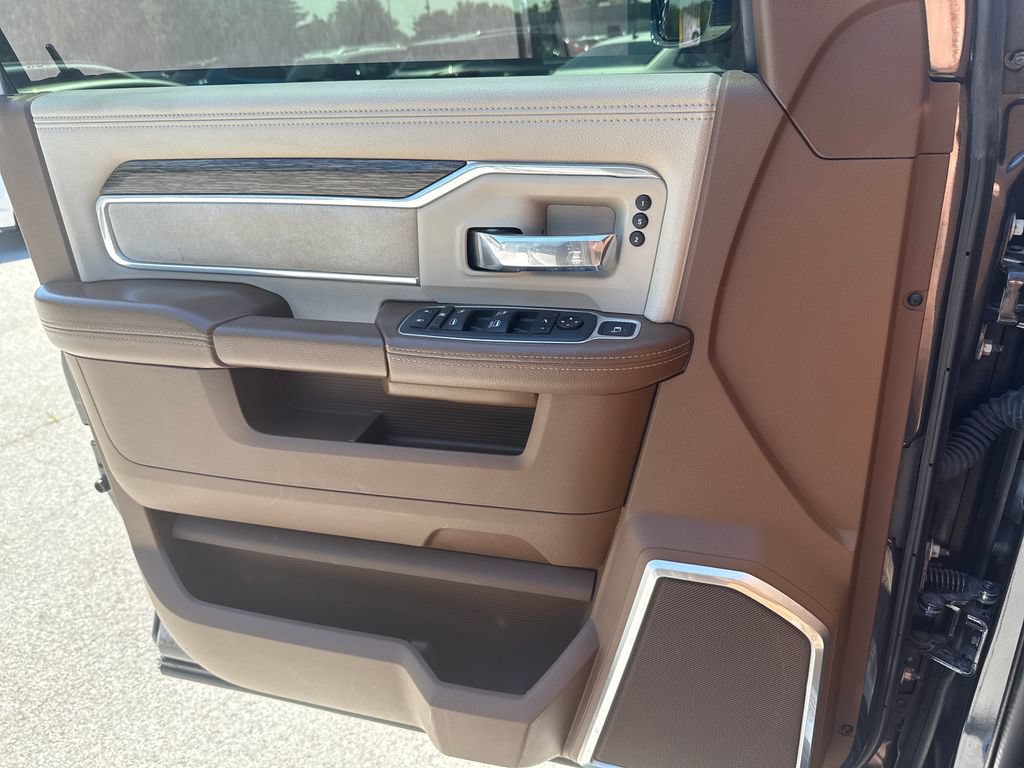 Used 2021 RAM 2500 Laramie AWD/4WD image 29