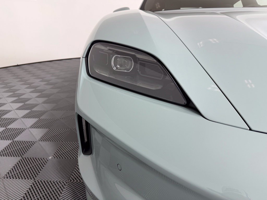 New 2026 Porsche Taycan 4S AWD/4WD image 9