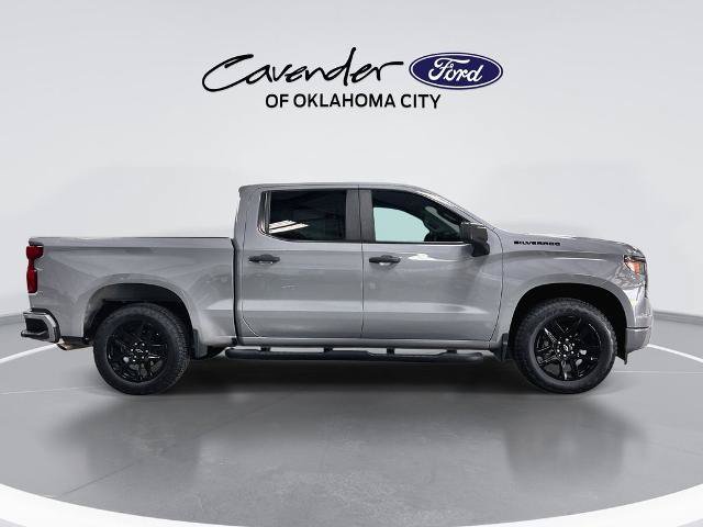 Used 2024 Chevrolet Silverado 1500 Custom w/ Turbomax Blackout Package AWD/4WD image 9