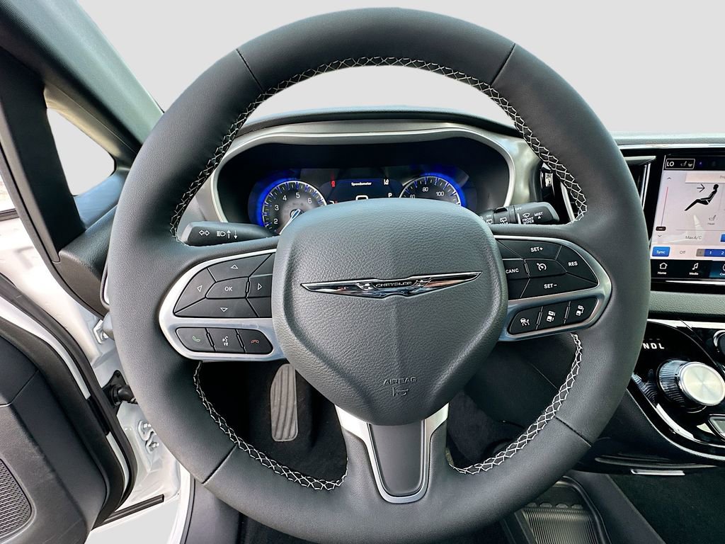 New 2026 Chrysler Voyager LX FWD image 9