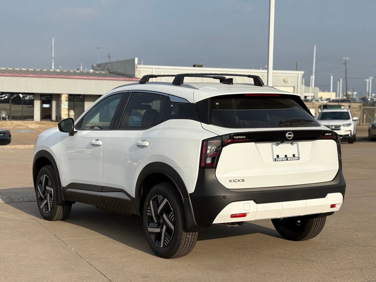 New 2026 Nissan Kicks SV w/ SV Premium Package FWD image 6
