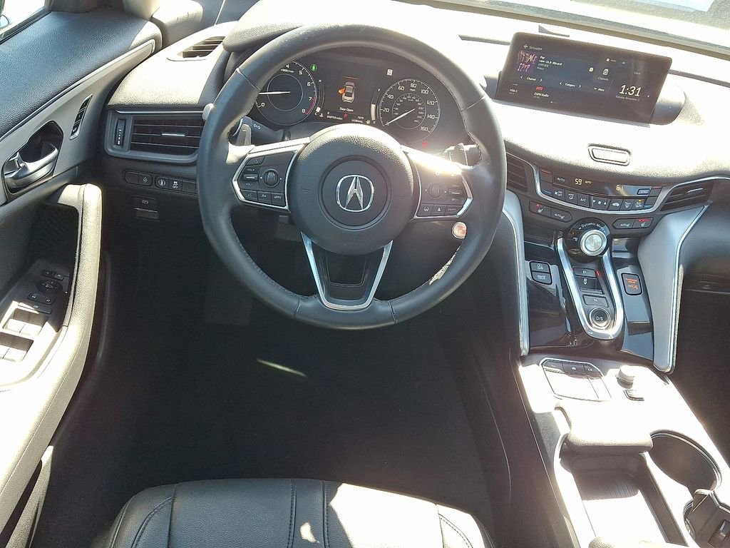 Used 2023 Acura TLX FWD image 2