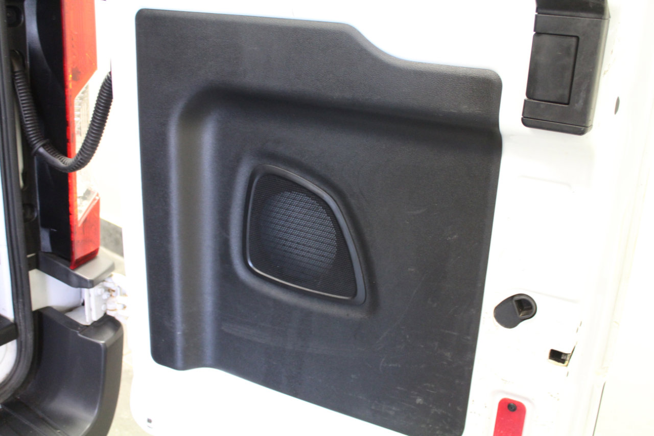 Used 2018 Ford Transit 250 130 Low Roof image 30