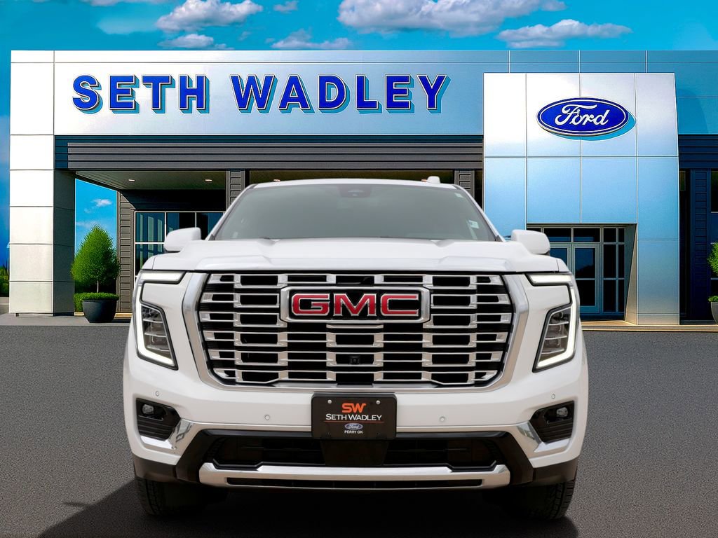 Used 2025 GMC Yukon Denali AWD/4WD image 4